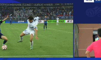 期裁判评议, 队员小腿部